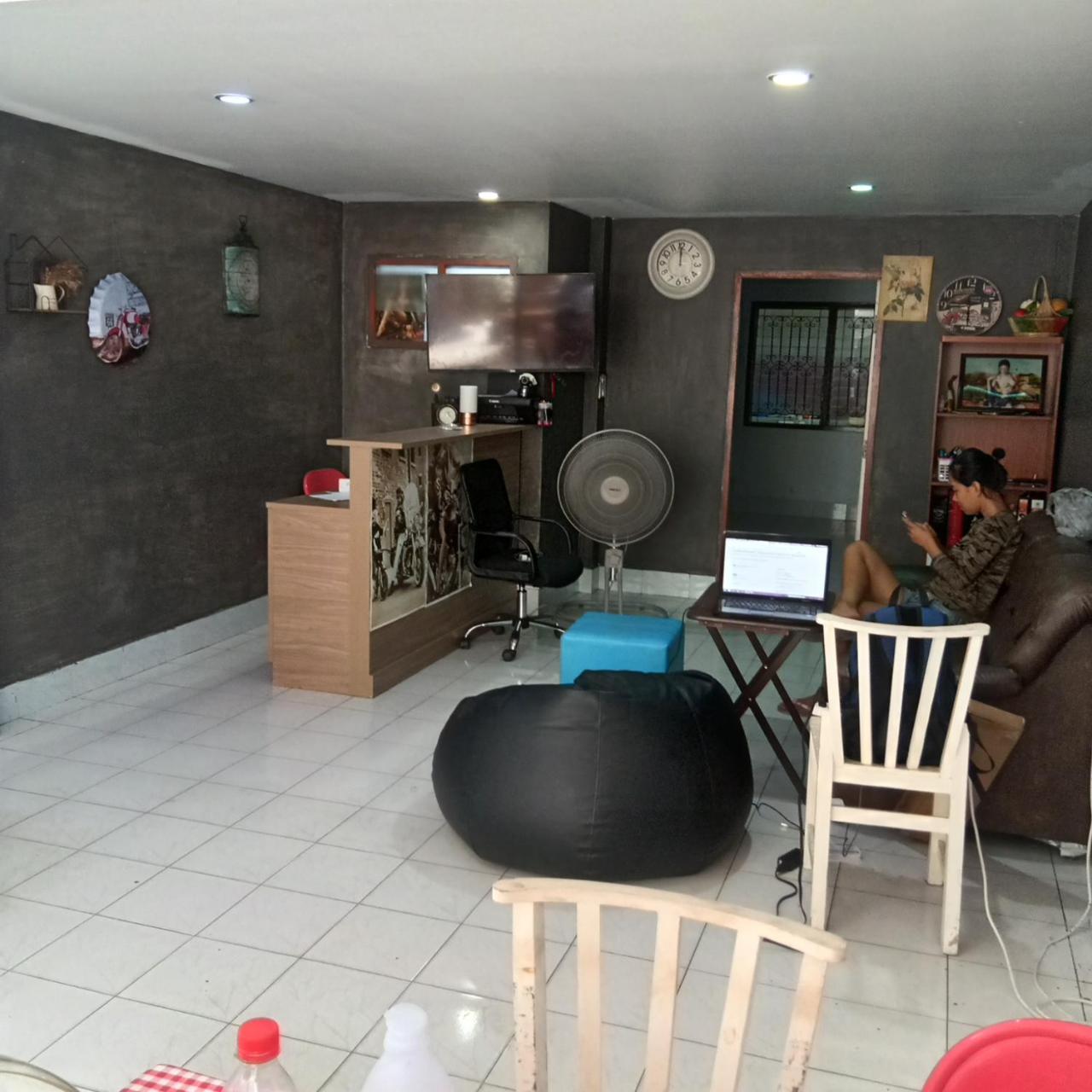 Shady'S Hostel Паттая Екстер'єр фото