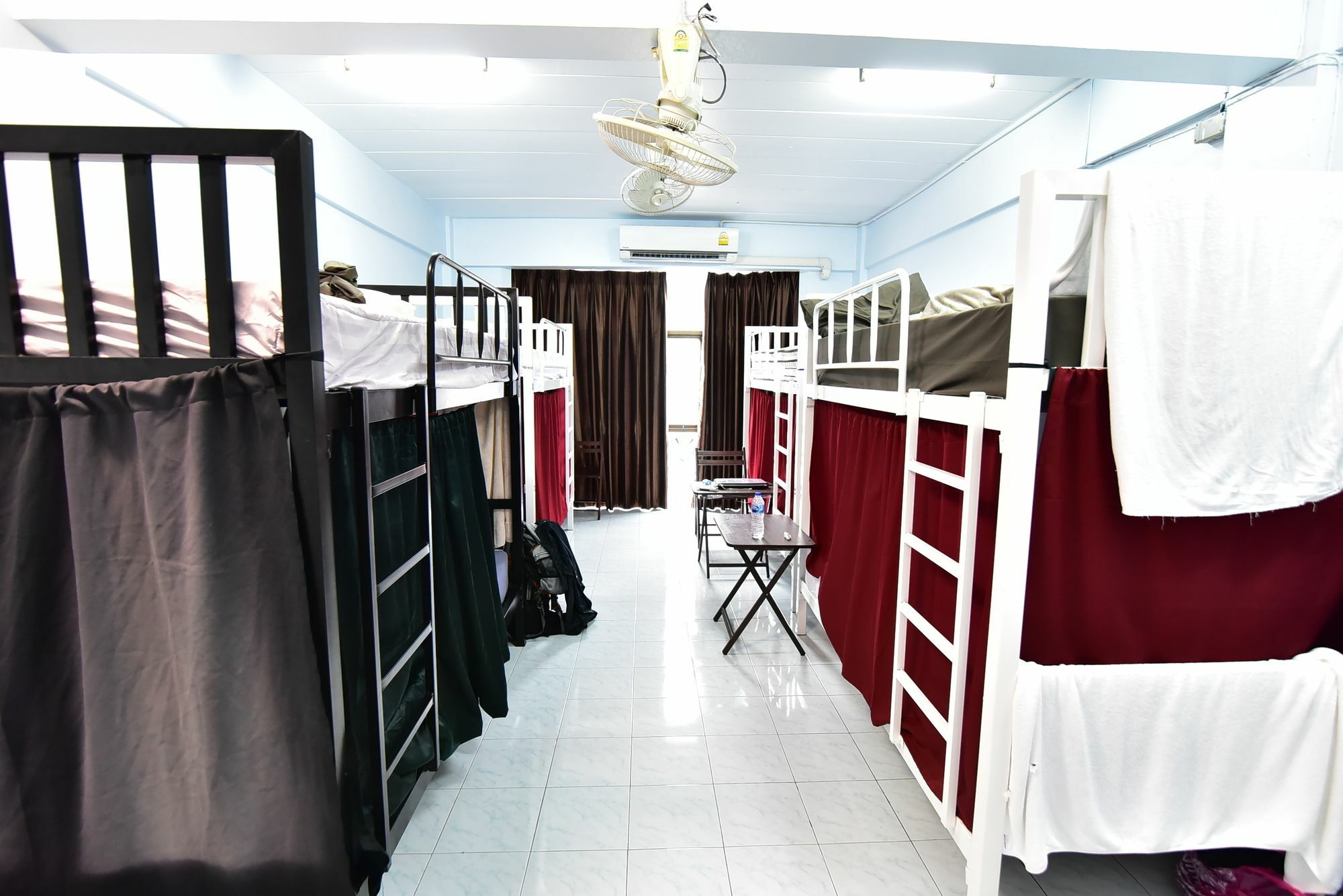 Shady'S Hostel Паттая Екстер'єр фото