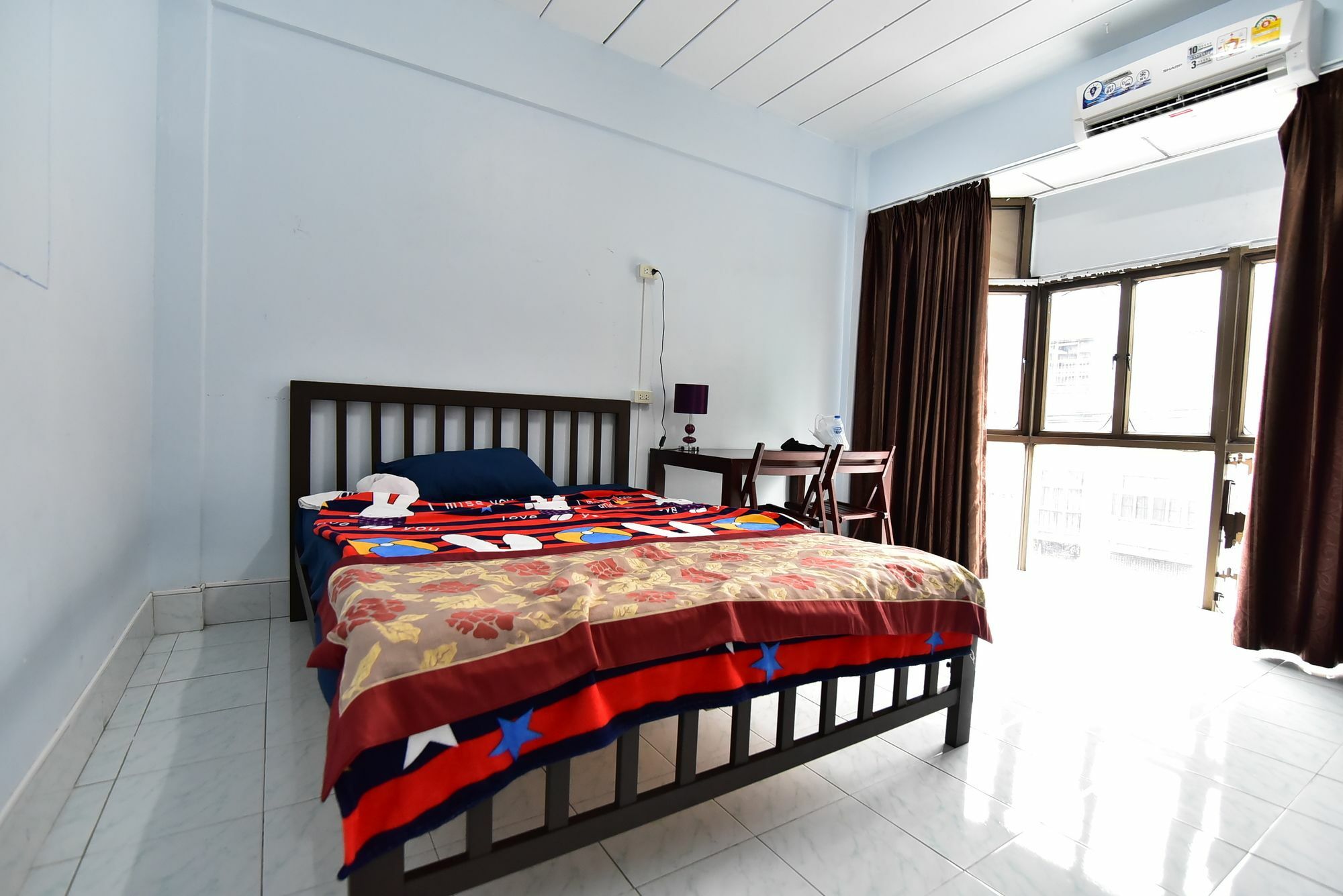 Shady'S Hostel Паттая Екстер'єр фото