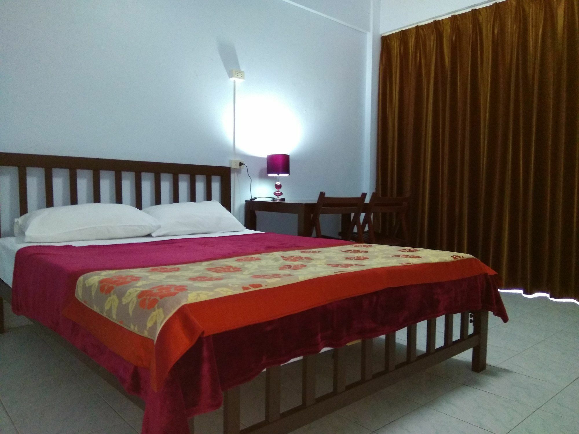 Shady'S Hostel Паттая Екстер'єр фото
